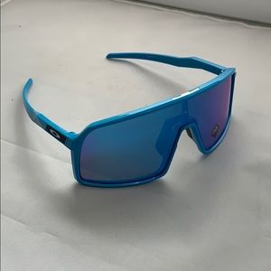 Brand new Oakley Sutro Sunglasses
